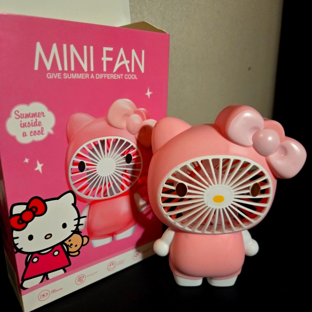 Hello Kitty Mini Fan